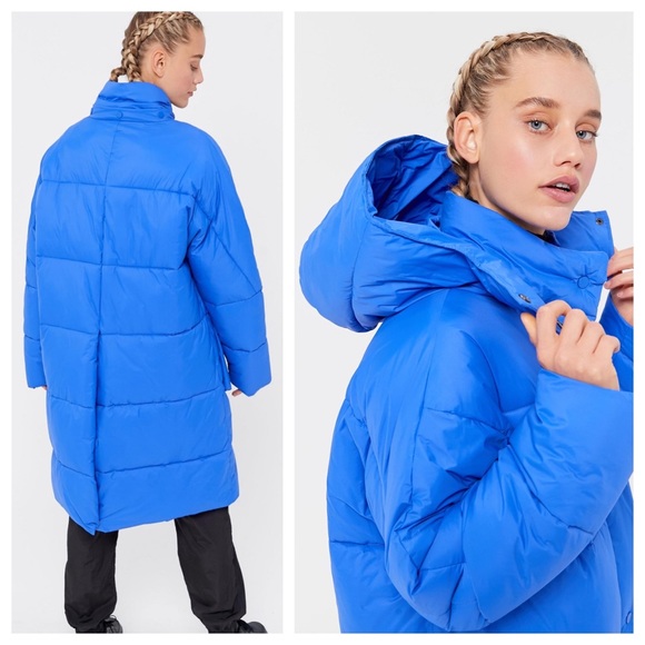NWT UO Oversized Puffer Midi Coat Electric Blue - Picture 2 of 2
